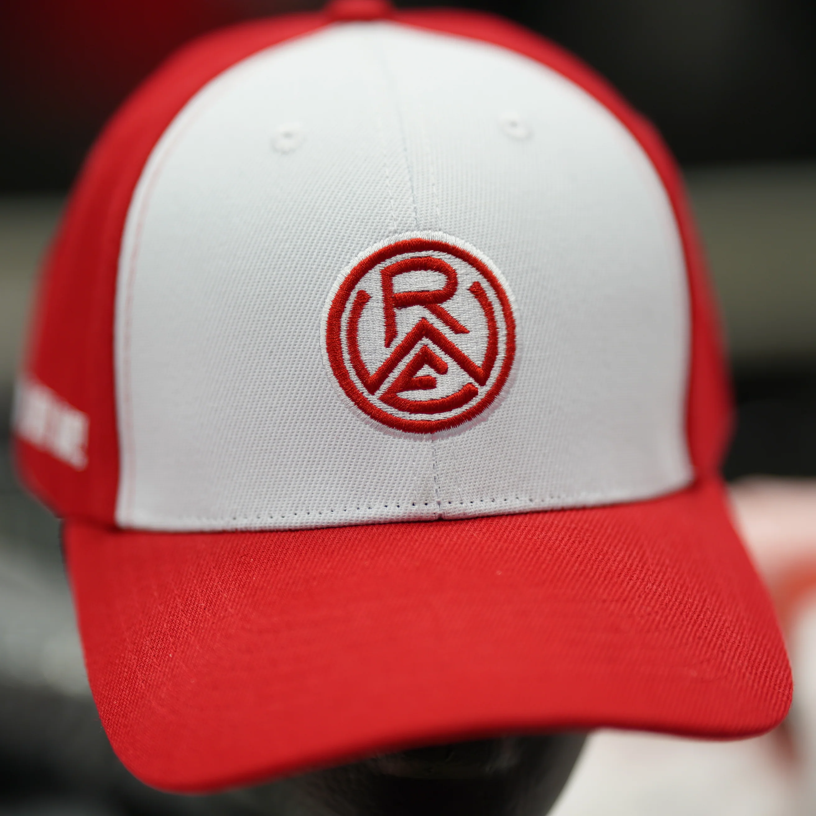 Cap "Logo" rot-weiss - Image 3