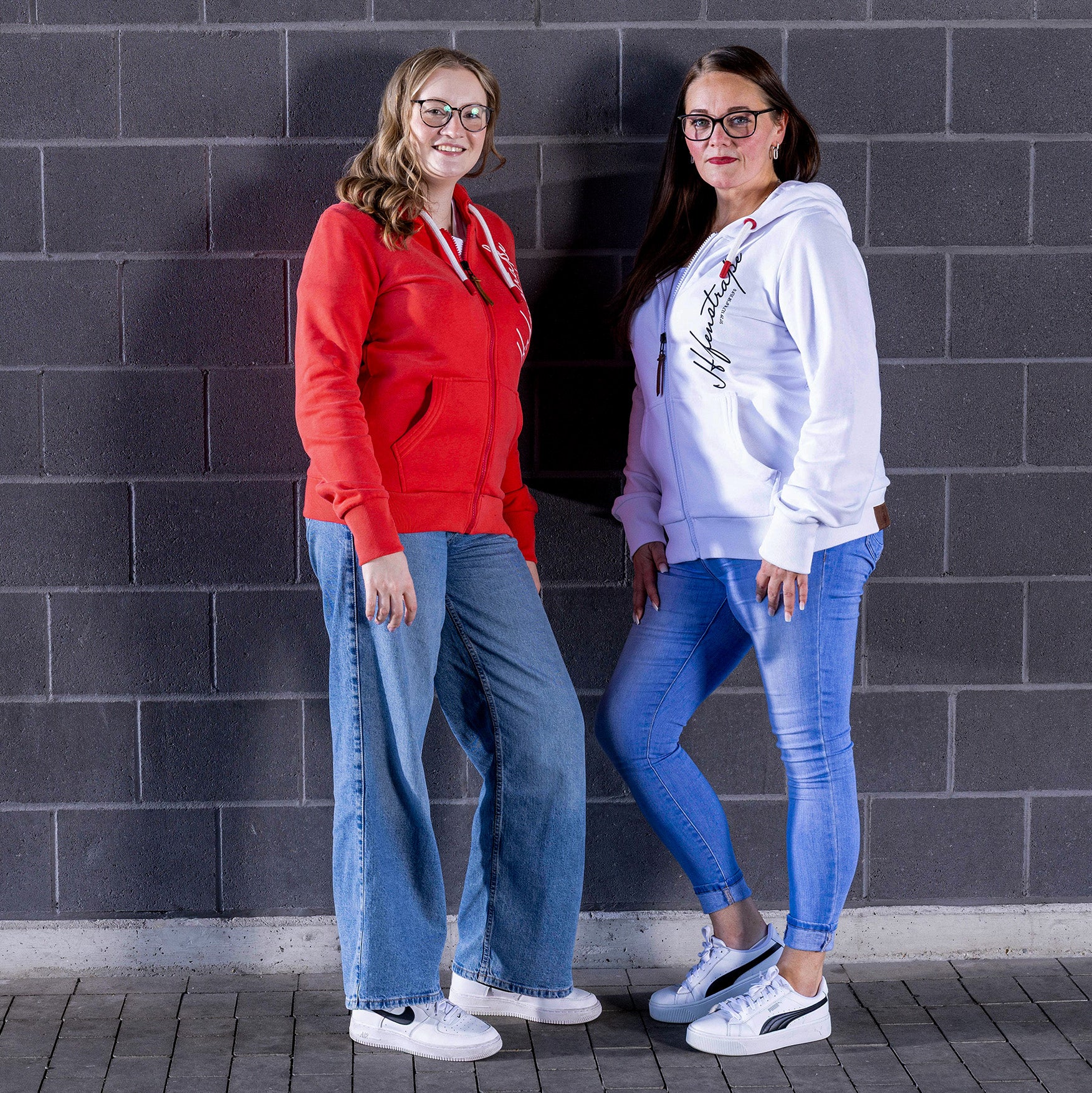 Zipped Frauen VI "Hafenstraße" weiss